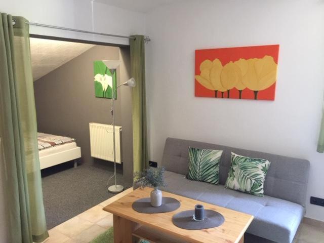 דירות מריהצל Haus Wutzl מראה חיצוני תמונה